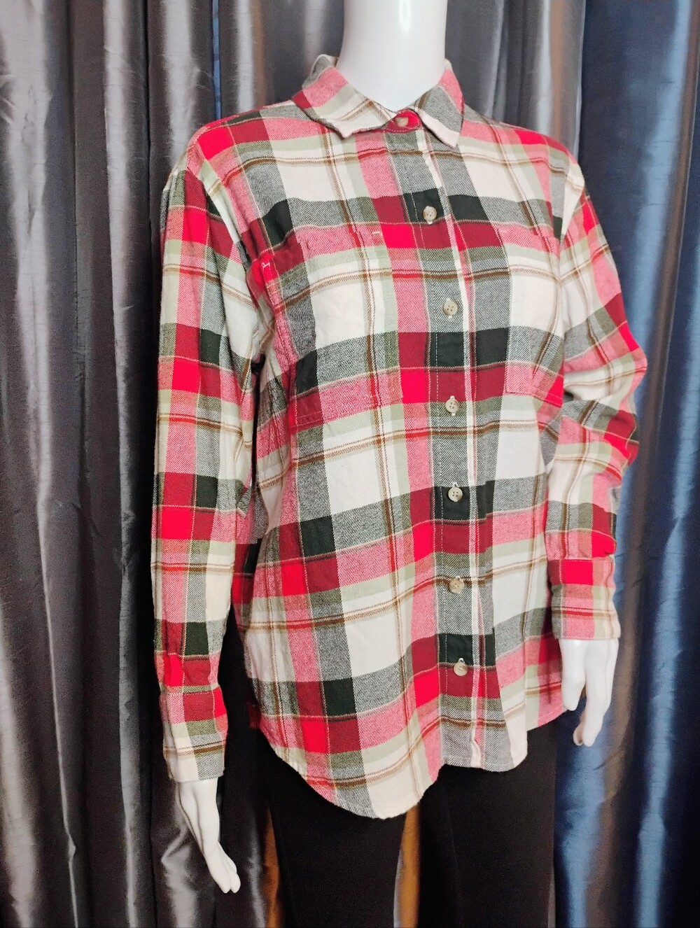 Old Navy Red Plaid Boyfriend Shirt